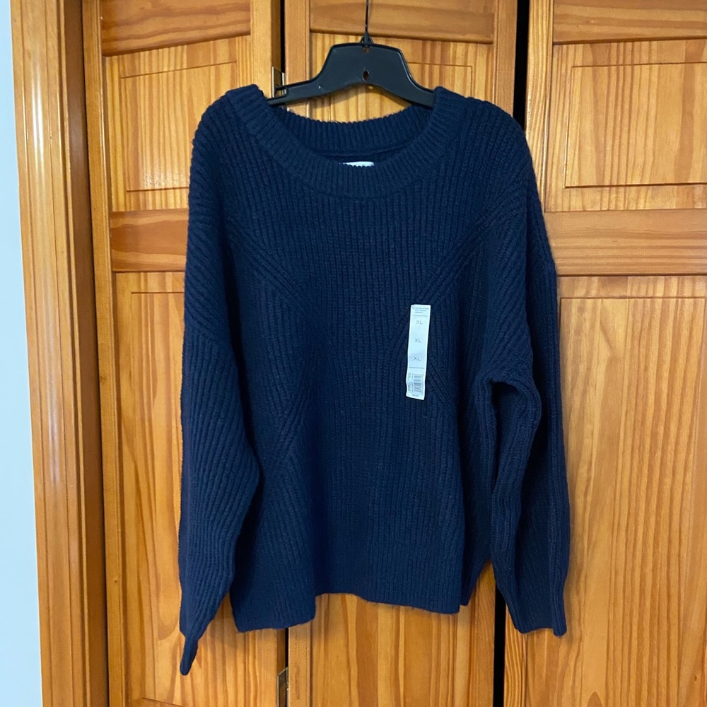Sonoma navy sweater